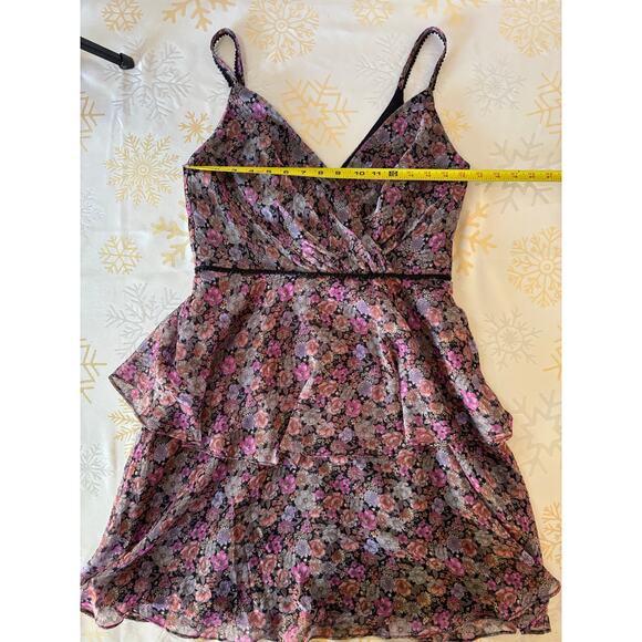 DB STUDIO Floral Print 2,Tiered Ruffled Flounce Dress w Beading Size 10 - Picture 12 of 14